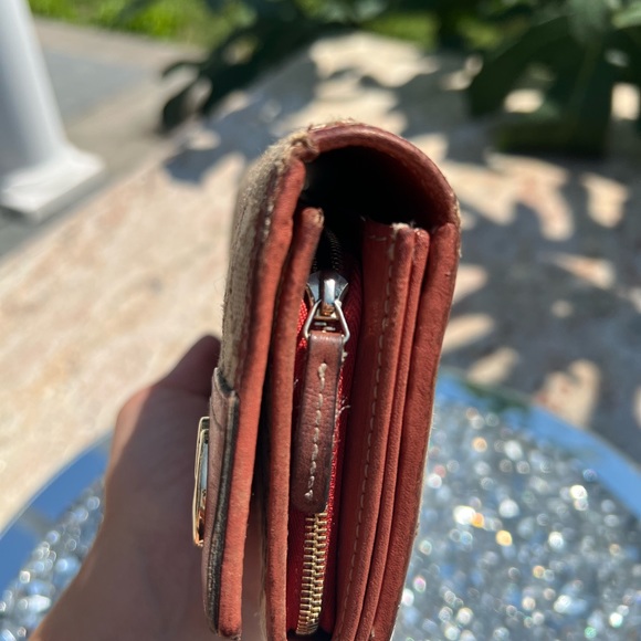 GUCCI LEATHER & DIAMANTE CANVAS WALLET - Picture 10 of 11